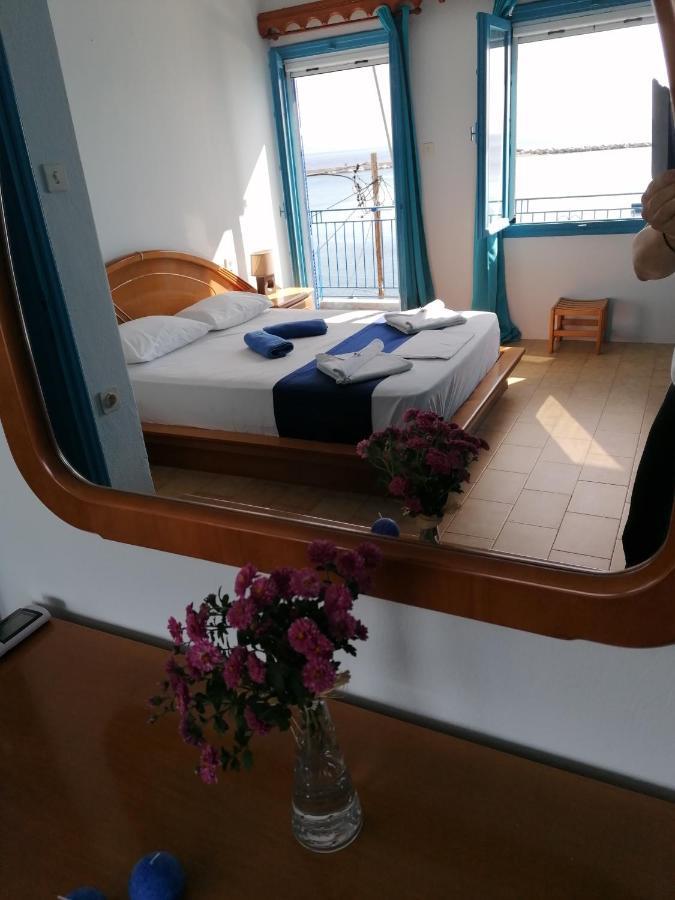Villa Evmenia Panoramic View & Sea Front Apartments Skopelos Extérieur photo