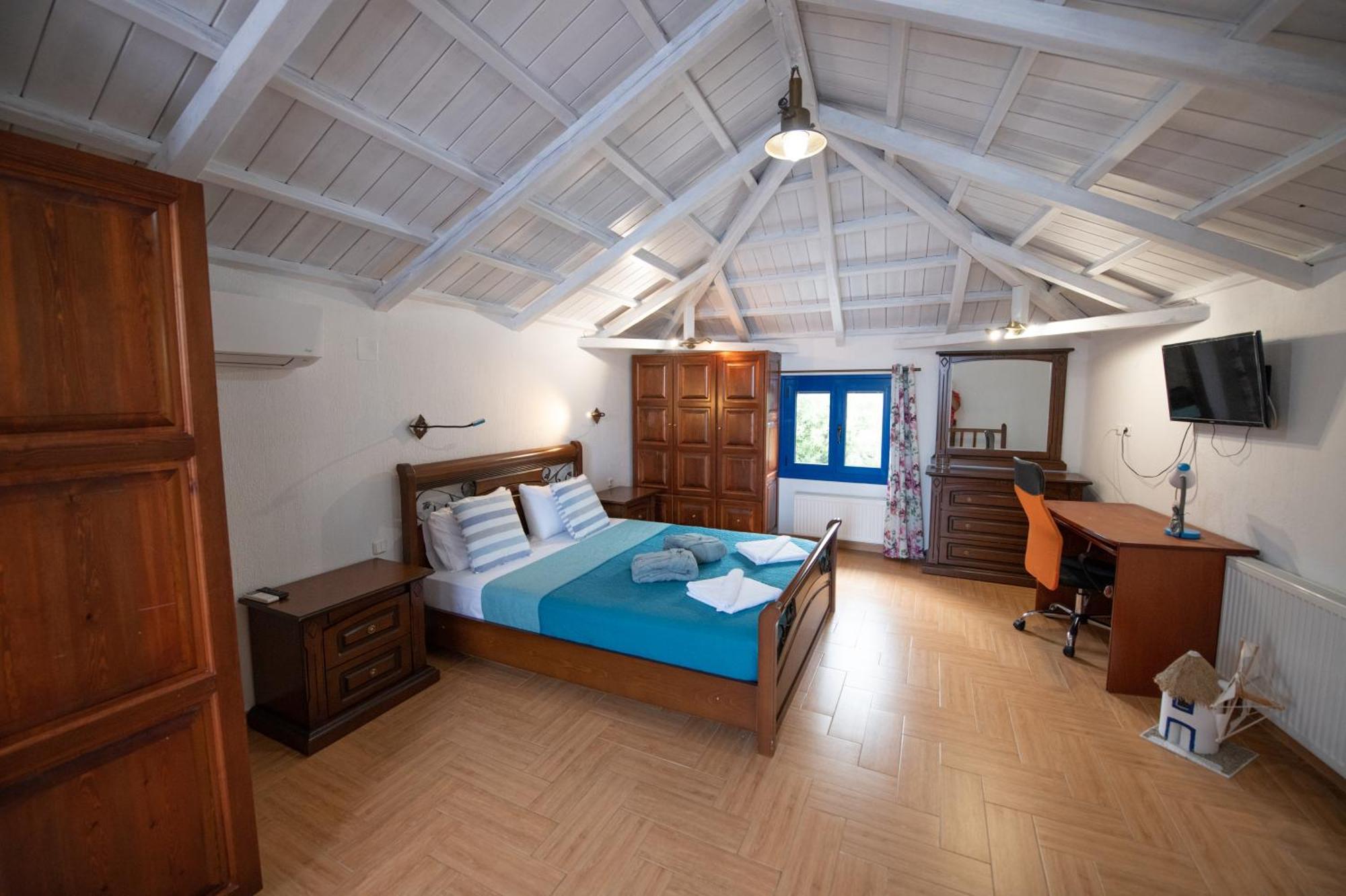 Villa Evmenia Panoramic View & Sea Front Apartments Skopelos Extérieur photo